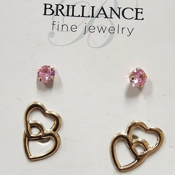 Brilliance Fine Jewelry Girl’s 14kt Yellow Gold Cubic Zirconia and Double Heart - Picture 2 of 4